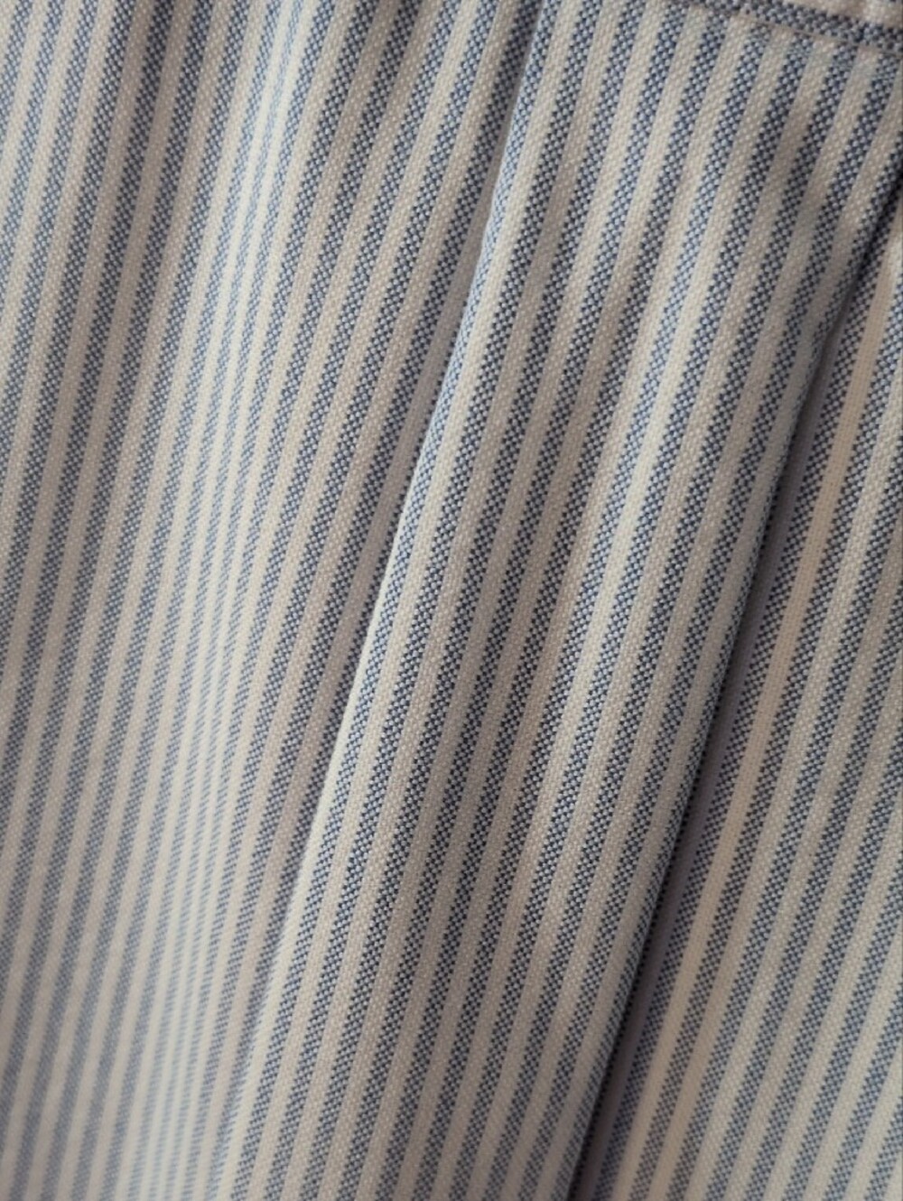 Ralph Lauren Blue & White Narrow Stripe Button-Down Shirt, Size Large - Picture 12 of 14